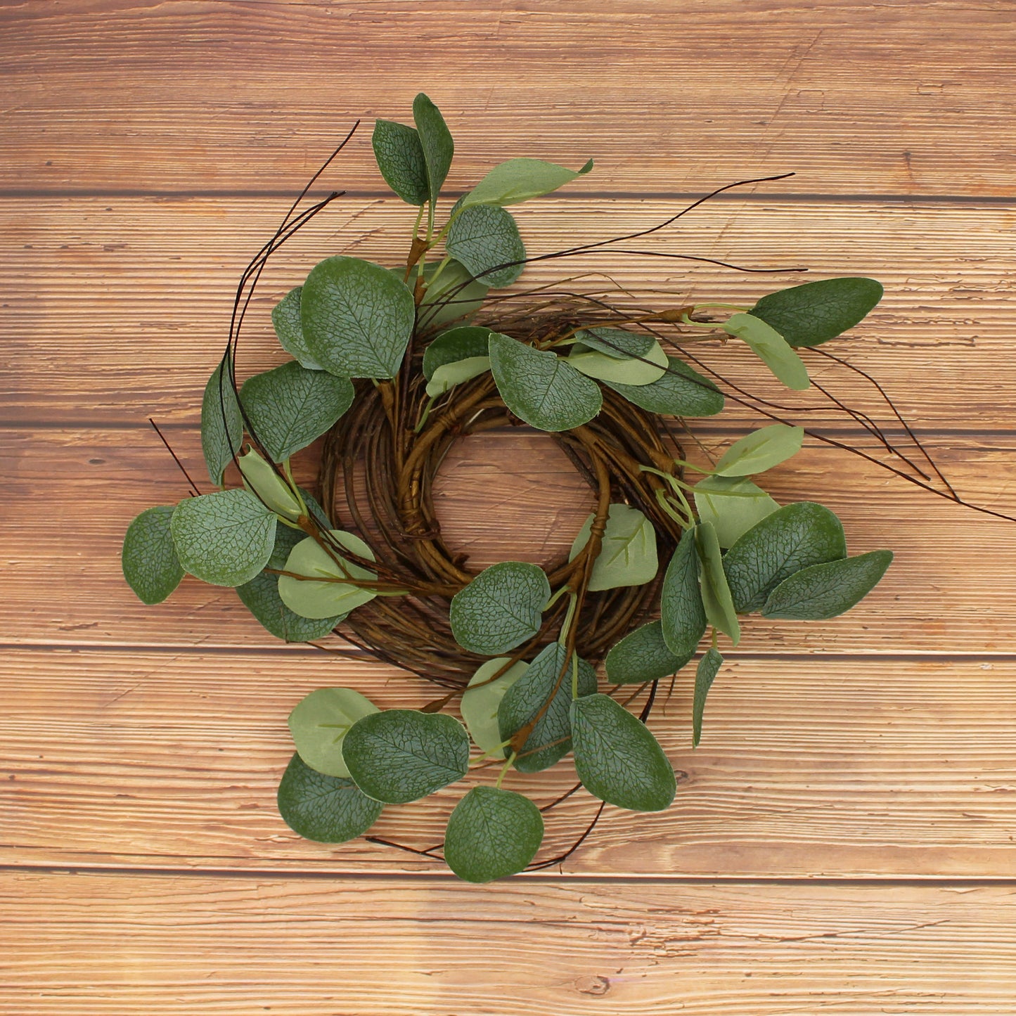 CVHOMEDECO. Rustic Country Artificial Eucalyptus Leaves and Twig Wreath, Year Round Full Green Wreath for Indoor or Outdoor Display, 9 Inch