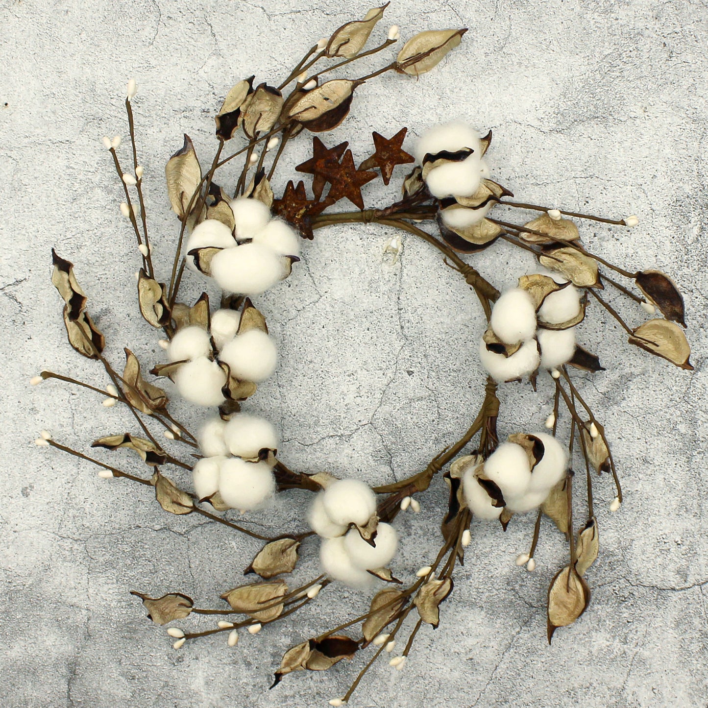 CVHOMEDECO. Primitives Rustic Cotton Pod Pip Berries and Autumn Leaves with Rusty Barn Stars Wreath, 14 Inch