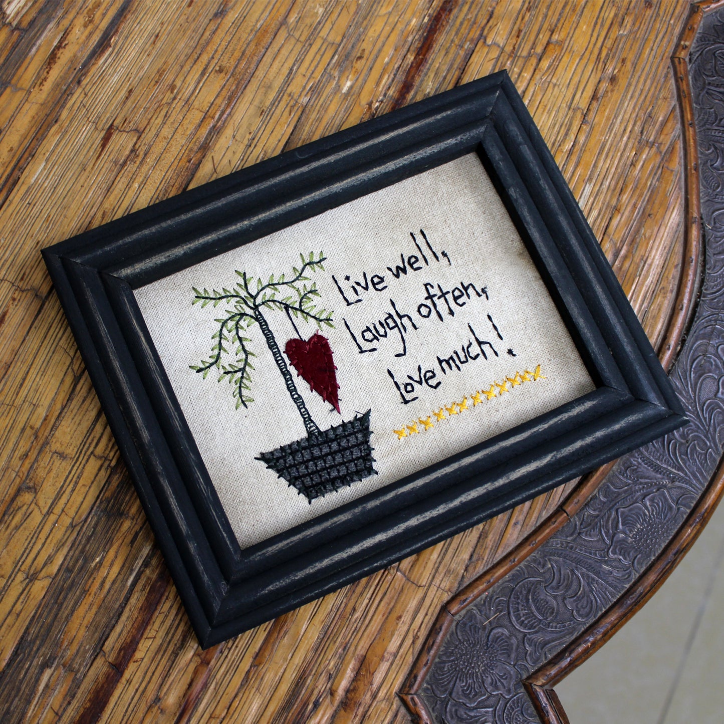 CVHOMEDECO. Primitives Vintage Live Well, Laugh Often, Love Much! Stitchery Frame Wall Hanging Decoration Art, 8.75 x 6.75 Inch