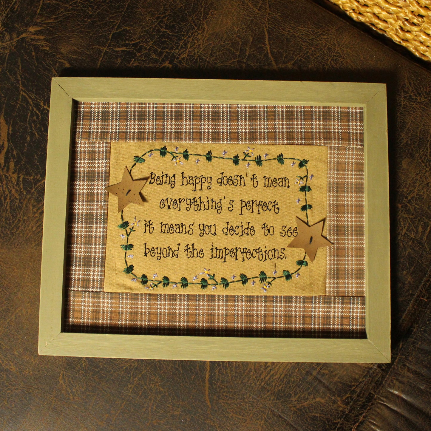 CVHOMEDECO. Primitives Vintage Being Happy Doesn’t Mean Everything’s Perfect. It Means You Decide to See Beyond the Imperfections Stitchery Frame Wall Mounted Hanging Decor Art, 15 x 12 Inch