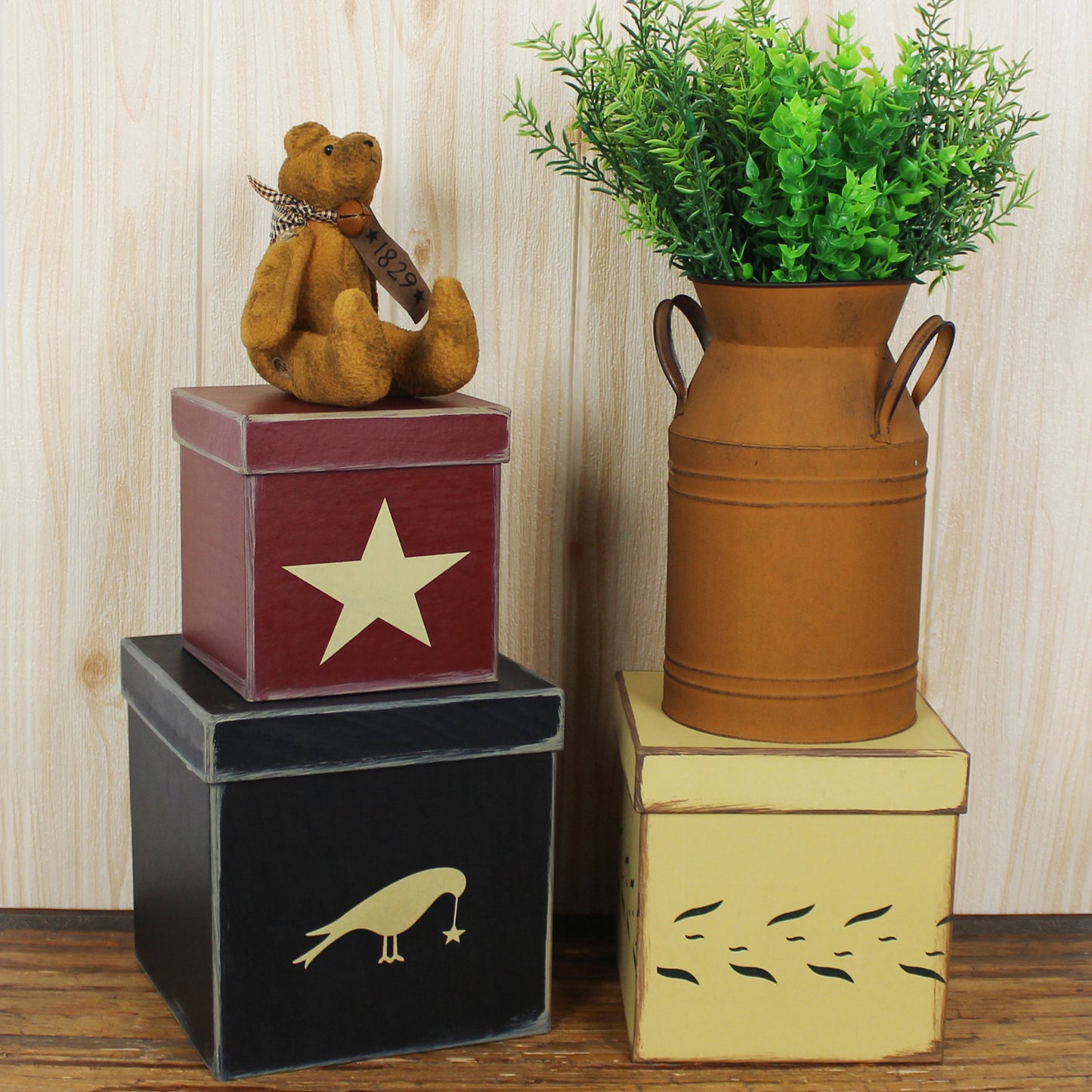 CVHOMEDECO. Primitive Country Cubic Star Crow Cardboard Nesting Boxes, 8/7/6 Inch. Set of 3.