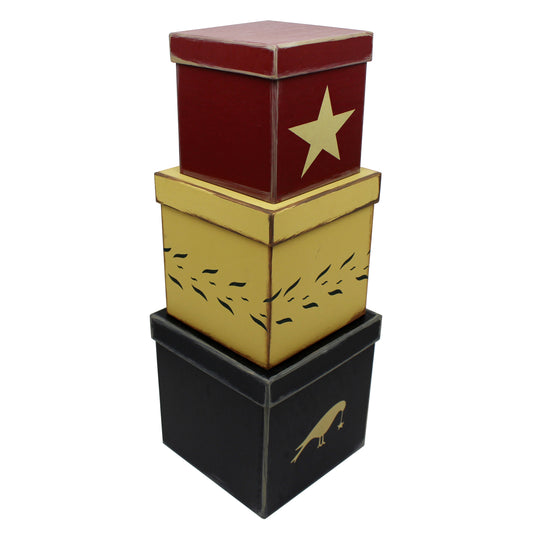 CVHOMEDECO. Primitive Country Cubic Star Crow Cardboard Nesting Boxes, 8/7/6 Inch. Set of 3.