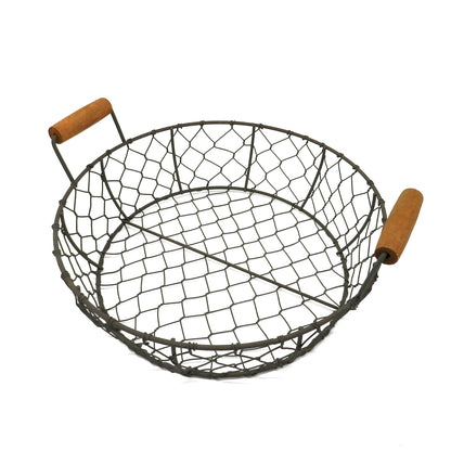 CVHOMEDECO. Round Metal Wire Fruit tray Chicken Wire Tray with Wooden Handle Country Vintage Style Serving Tray. Rusty, Dia. 11.75 X 3.13 Inch