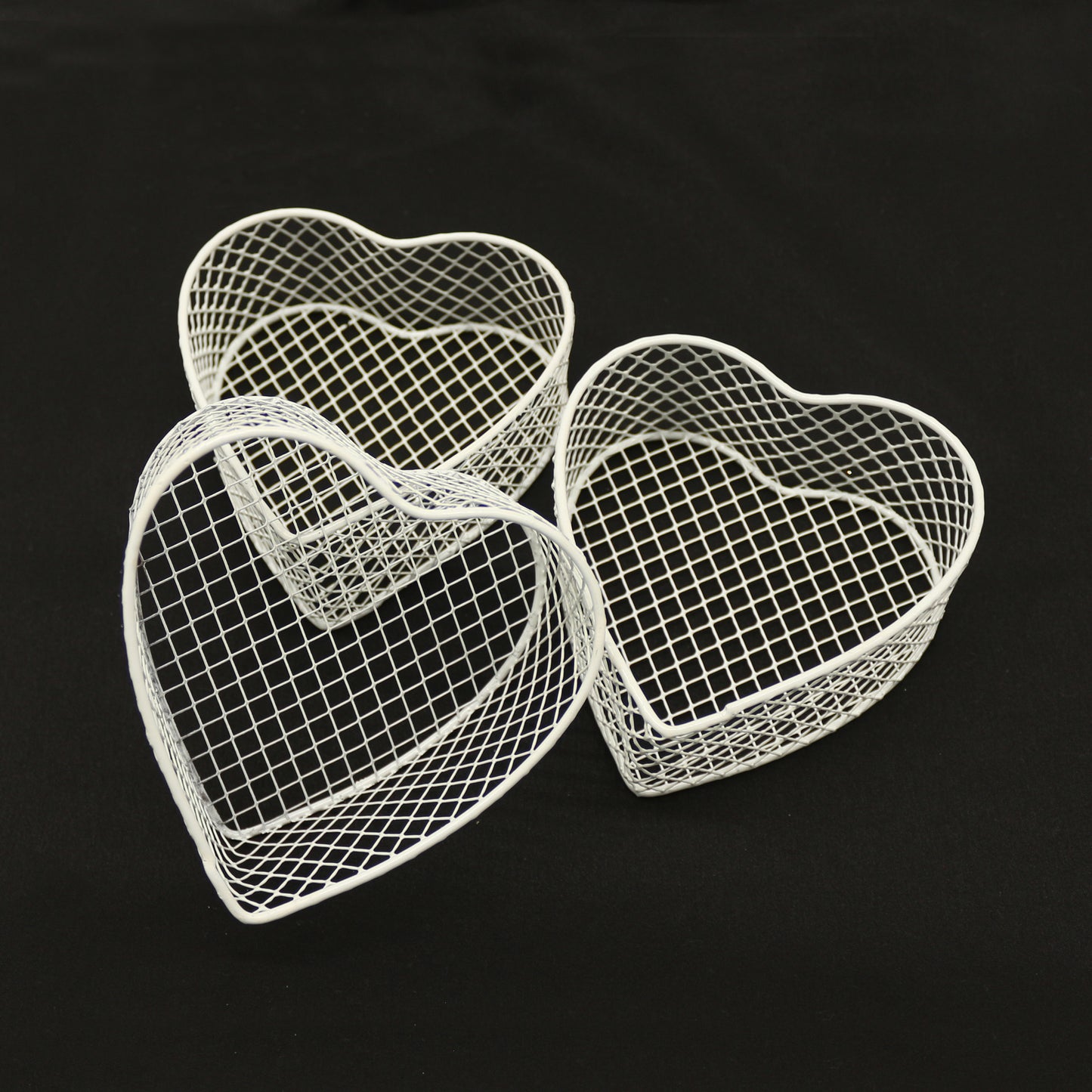 CVHOMEDECO. Mini Metal Wire Storage Baskets Desks & Shelves Organizer Trinkets Container, Great for Store Spices, Gifts or Giving. Set of 3.