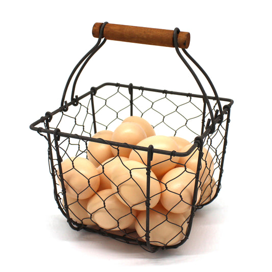 CVHOMEDECO. Square Chicken Wire Egg Basket Fruit Basket with Wooden Handle Primitives Vintage Gathering Basket. Rusty
