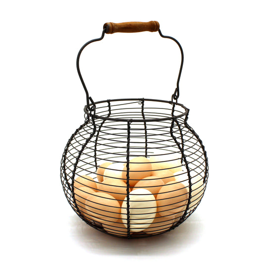 CVHOMEDECO. Antique Wire Egg Basket with Wood Handle Primitives Vintage Gathering Basket. Rusty
