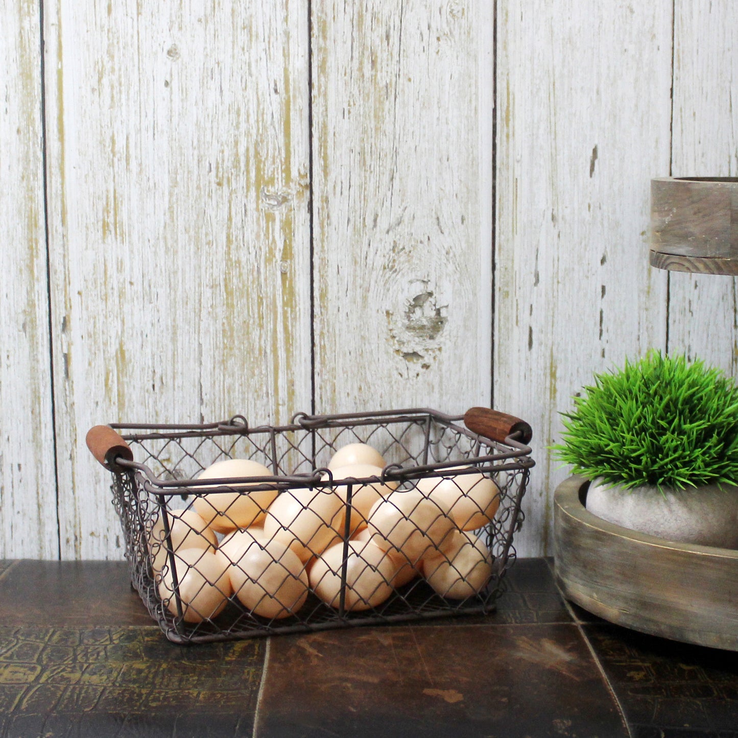 CVHOMEDECO. Primitive Chicken Wire Gathering Baskets with Wood Handle Rectangular  Farmhouse Storage Baskets Set, Rusty, Set of 3