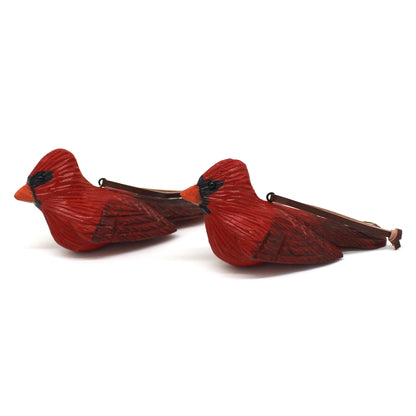 CVHOMEDECO. Primitives Hand Engraving and Painted Hanging Red Birds Rustic Figurine Decorative Accent, Set of 2